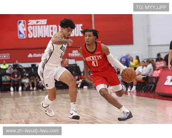 火箭队与开拓者队比赛的直播精彩瞬间回顾